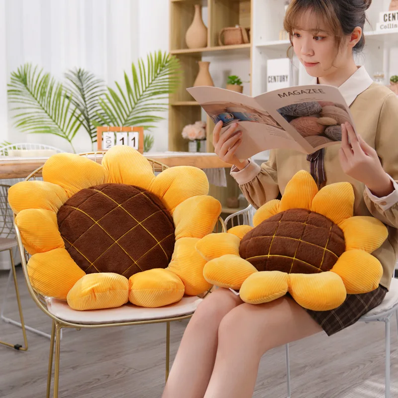 Sunflower Plush Seat -4