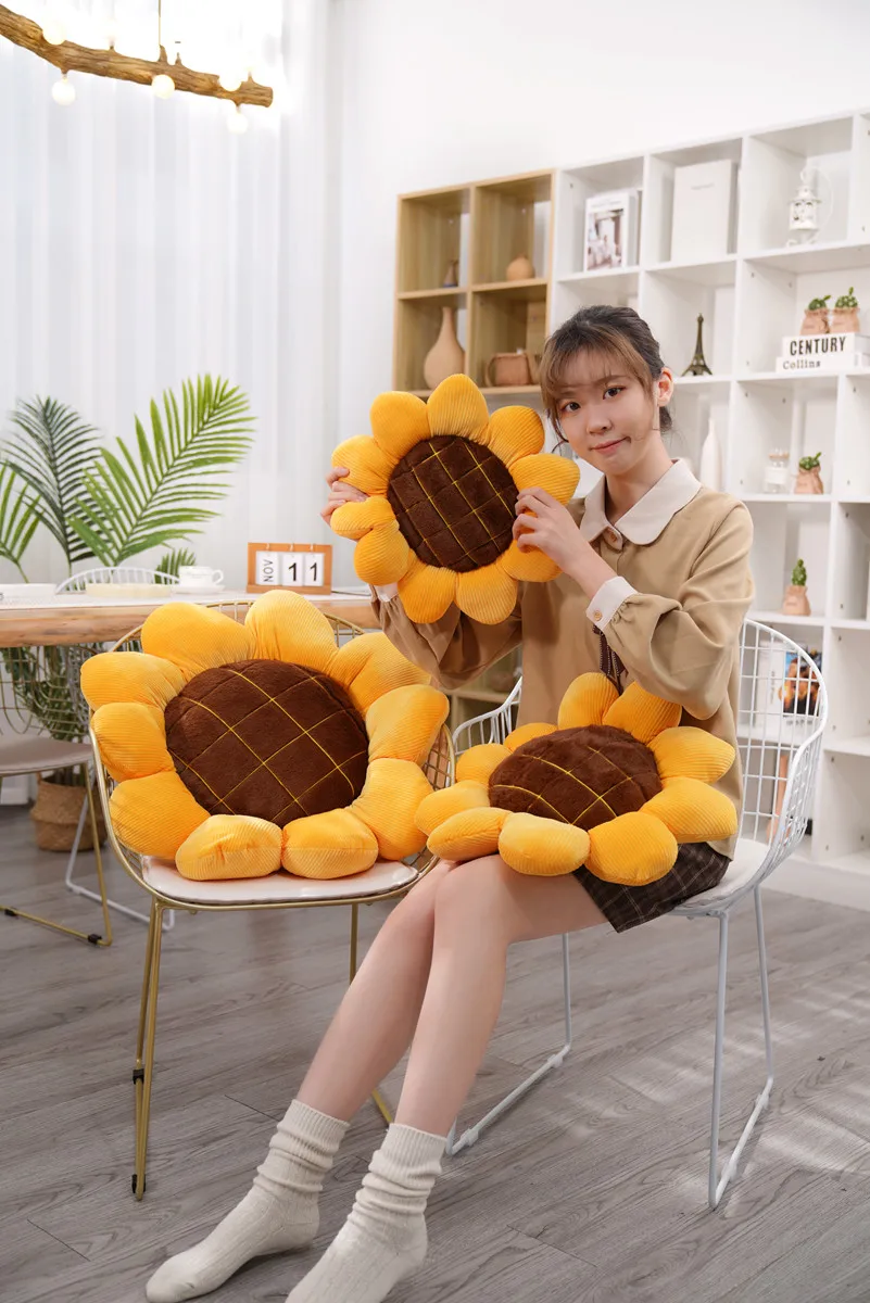 Sunflower Plush Seat -11