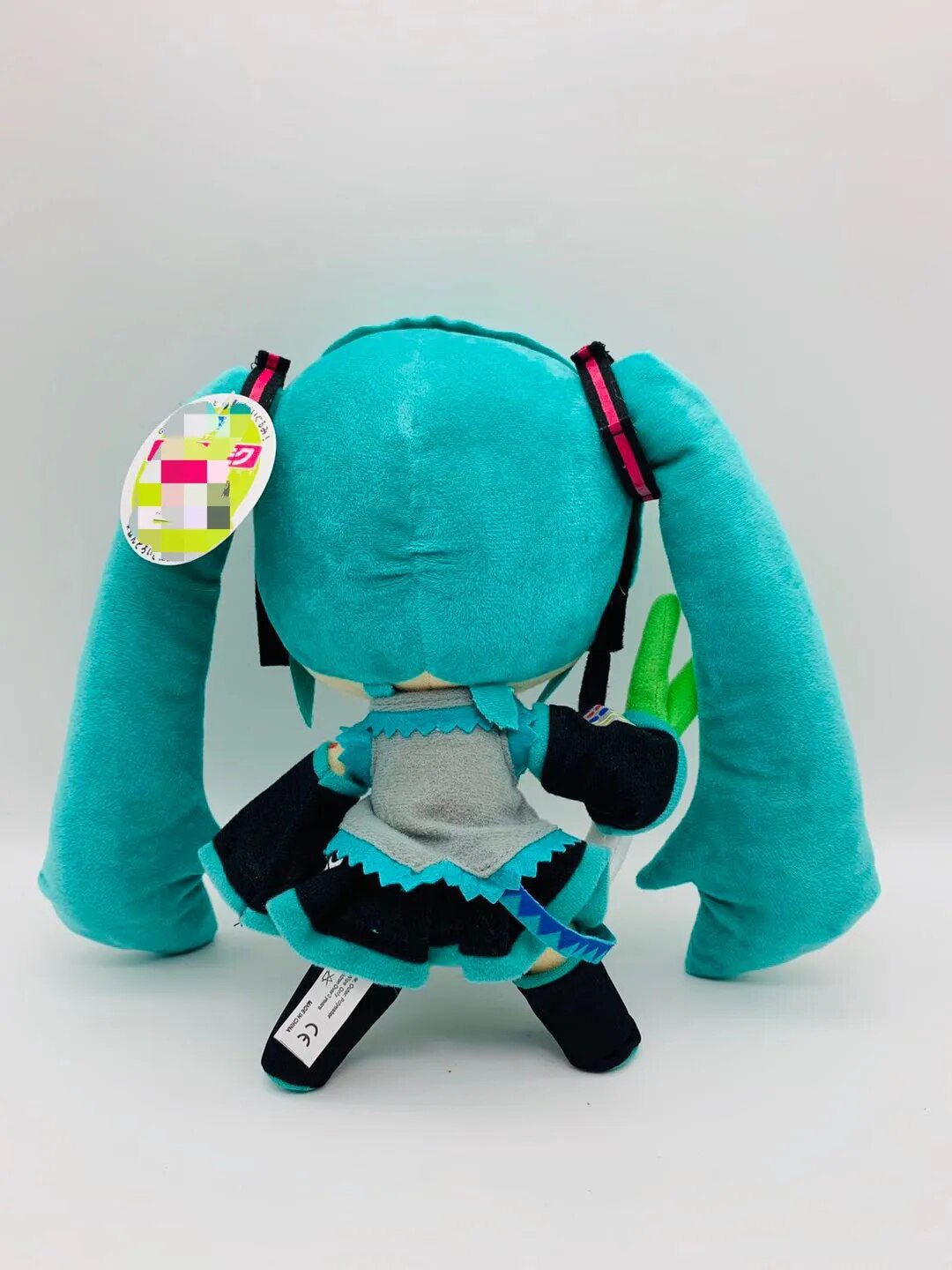 Hatsune Miku Plush｜11.8 Inch Kawaii Creative Standing Posture Green Holding Onion Plushie -4