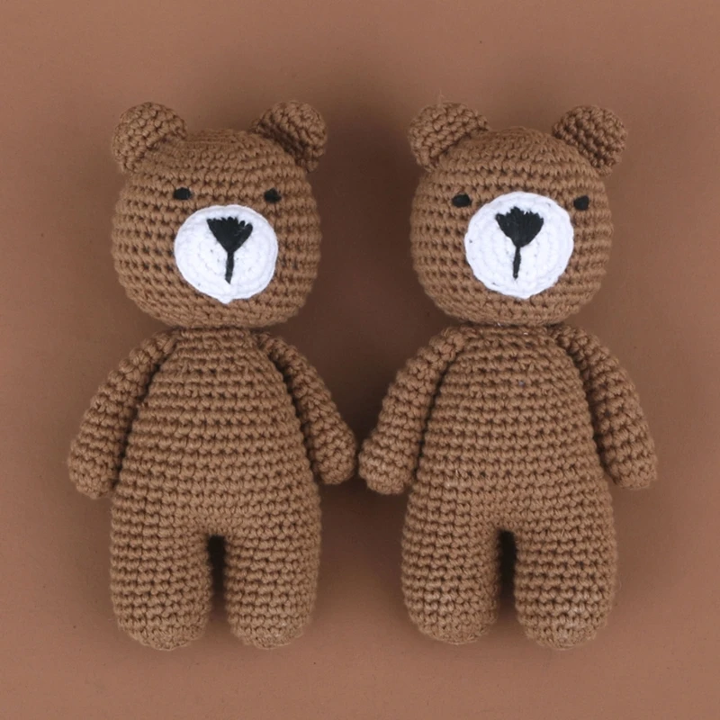 Small crochet bear for babies