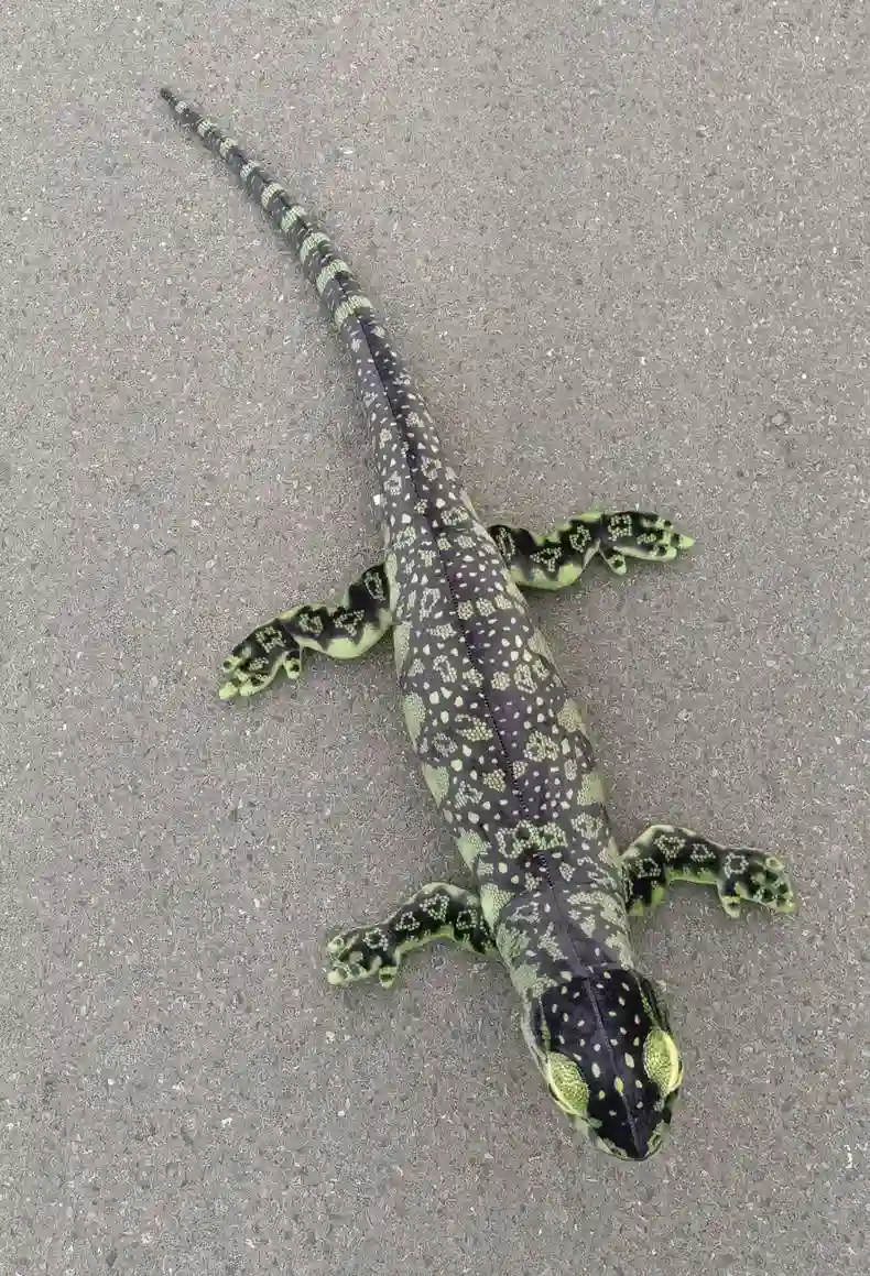 Cuddly stuffed reptile toy